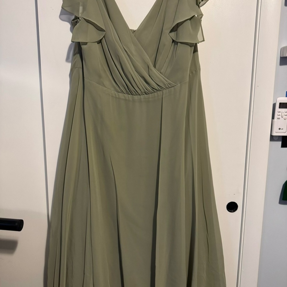 David's Bridal Sage Green Chiffon Dress